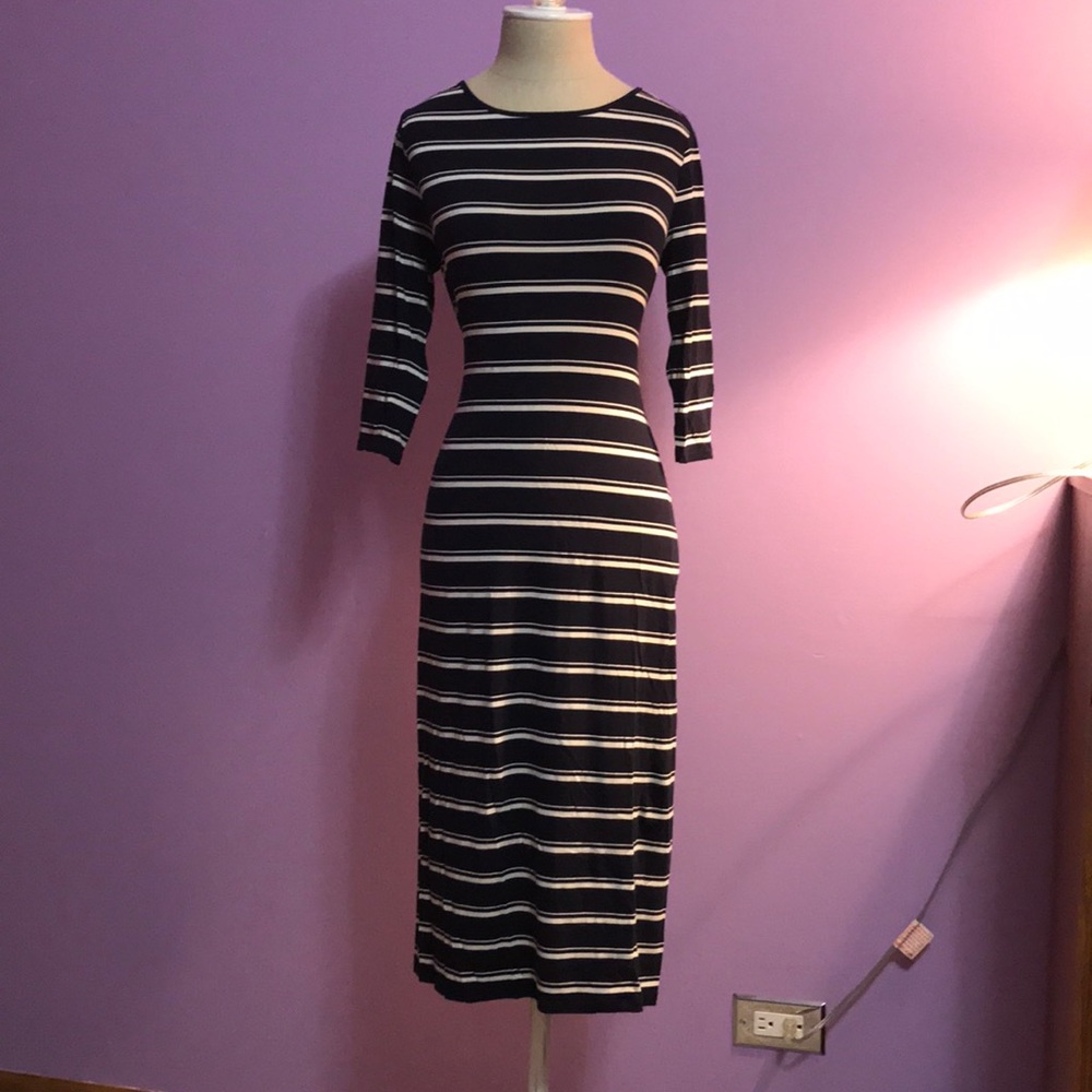 F21 casual striped midi dress